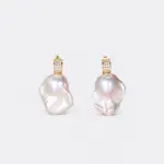 ONDA LENTA baroque pearl drop earrings featuring large irregular white pearls with lustrous iridescence and gold sparkling stone settings.